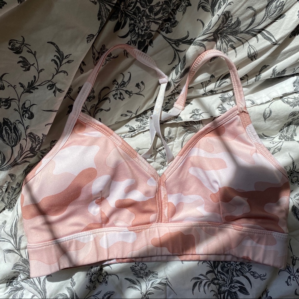 Sportsbra - Picture 3 of 3